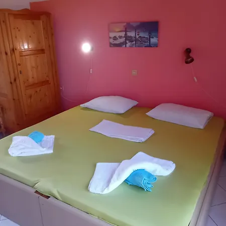 Apartamento Giola And 1