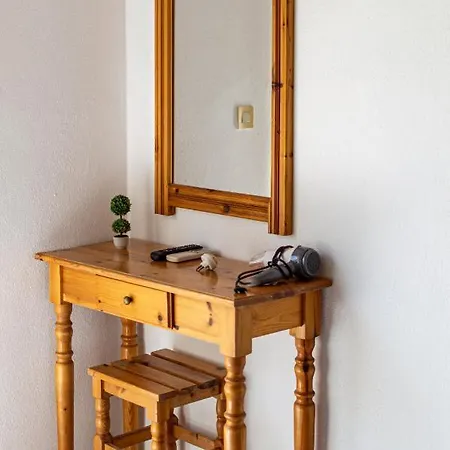 Giola And 1 Apartament Astris