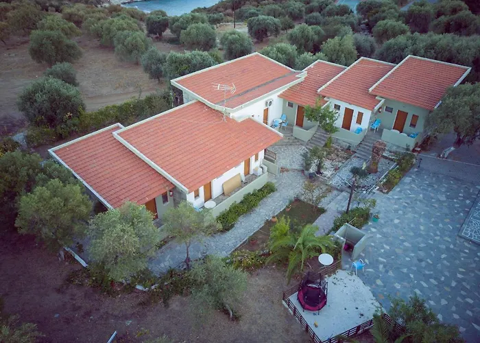 Giola And 1 Apartment